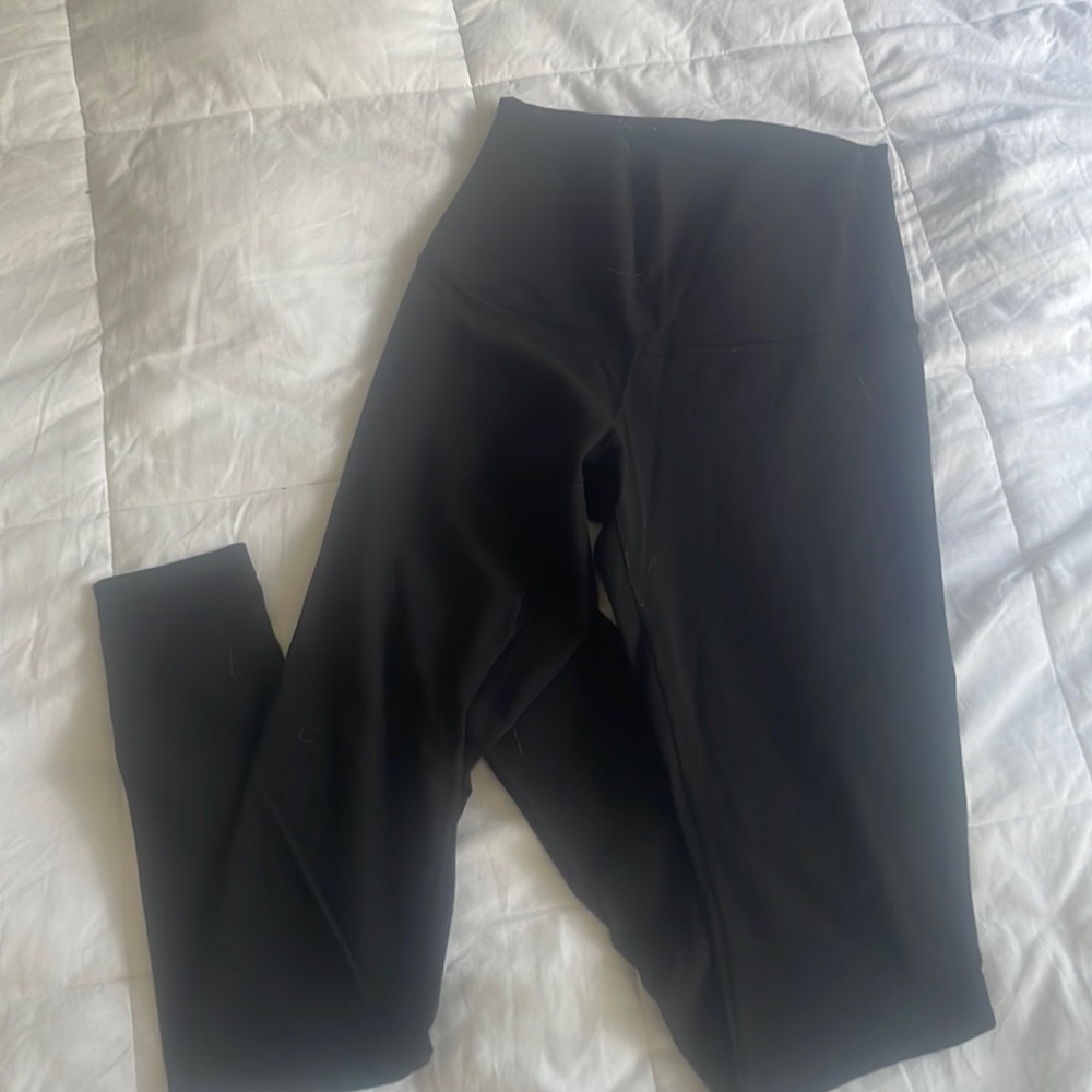 Lululemon black leggings
